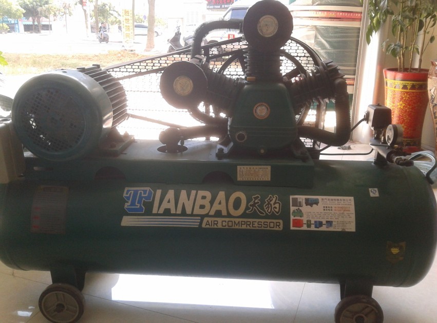 二手螺桿式、活塞機(jī)空壓機(jī)出租出售